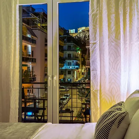O&o Group - Touching Acropolis Elegant Apartment