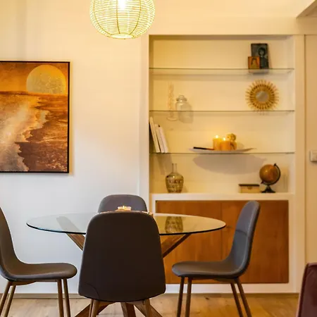 O&o Group - Touching Acropolis Elegant *