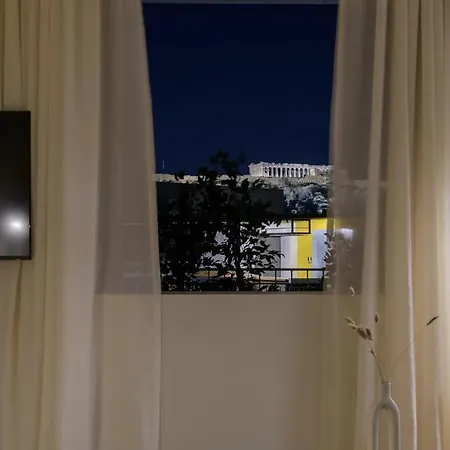 Bright Acropolis Loft Plunge Pool Apartment