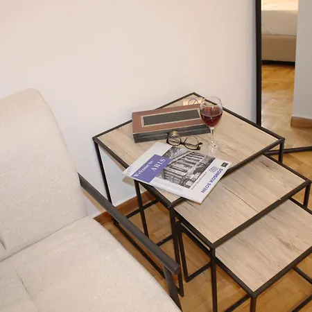 Aris- The Urban Retreat Apartment