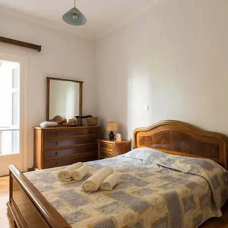 Cozy - Central, 3 Mins From Metro Athens