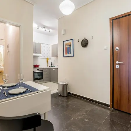Apartment Welcoming Near Acropolis Station *