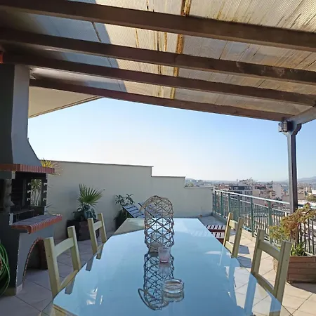 Center Gazi Historical Apartment