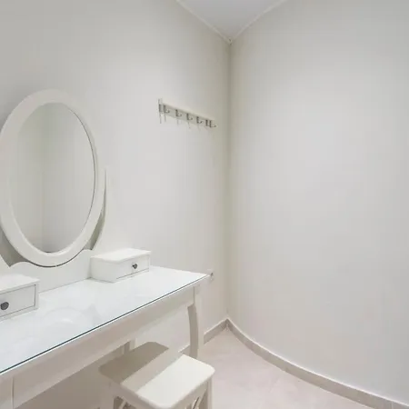 Modern At Thisio Next To The Metro Station * Athens