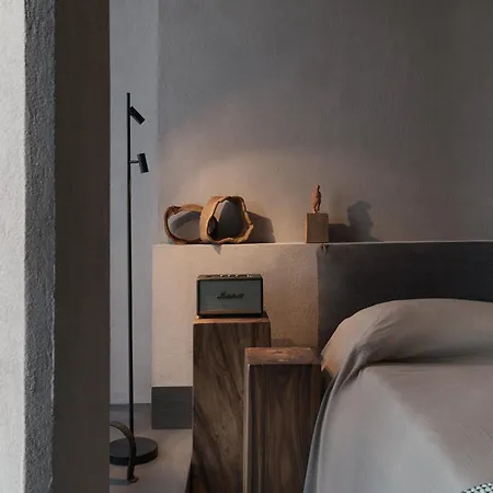 Monastik Living In Athina