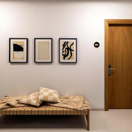 Regal Mitropoleos Hotel 4*