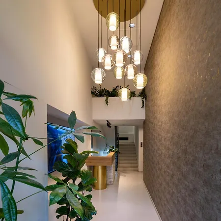 Regal Mitropoleos 4*