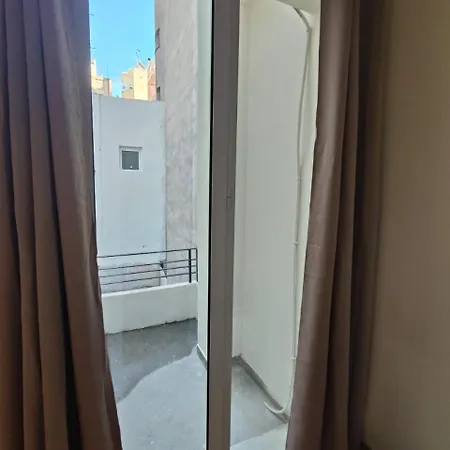 Marilyn Ii Apartment *