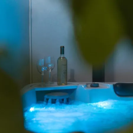 Neoclassical With Jacuzzi Near Acropolis-living Stone Aragonit Apartment