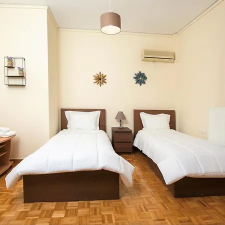 Peaceful Renovated Near Lycabettus Hill Apartment Athens