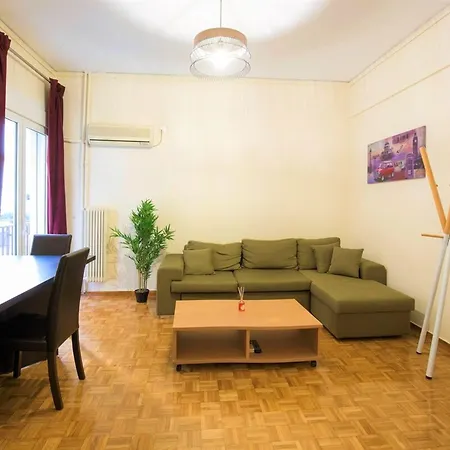 Peaceful Renovated Near Lycabettus Hill Apartment