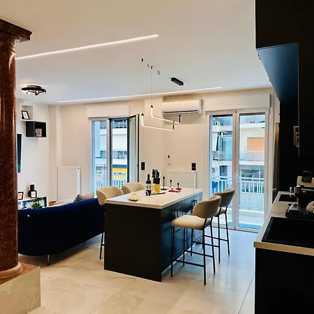 Modern Designer & Stylish Comfort Goudi Apartment