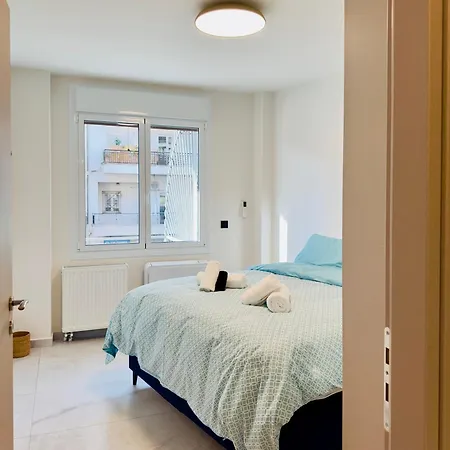 Modern Designer & Stylish Comfort Goudi Apartment