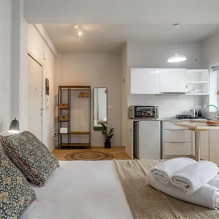 Apartment Cozy Near The Acropolis Athens