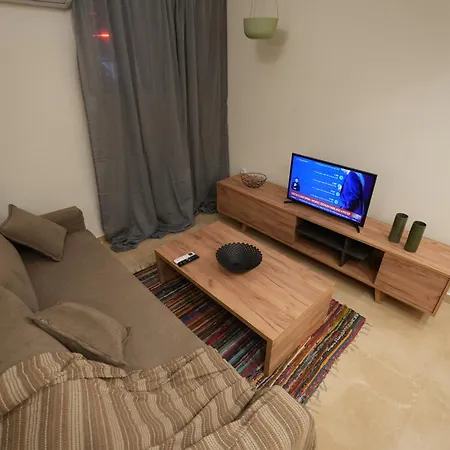 Luxurious 1 Bedroom Apartment, In Kallithea *
