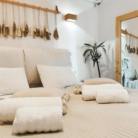 Apartment Stunning Next To Acropolis And Metro *