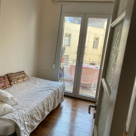 Quiet Bright Just Renewed Floor At Lycabetous Apartment Athens