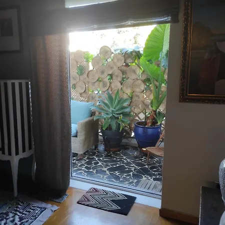 Apartment Seaside Artistic In Glyfada Athens