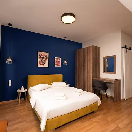 Luxury 2 Apartahotel *