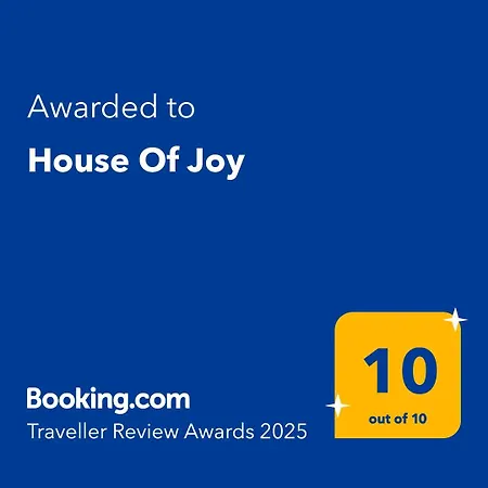 Apartment House Of Joy *