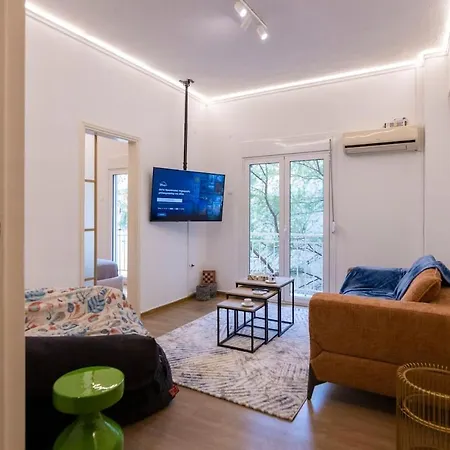 Prime And Cosy 1bedroom Hop To Acropolis Apartment Athens