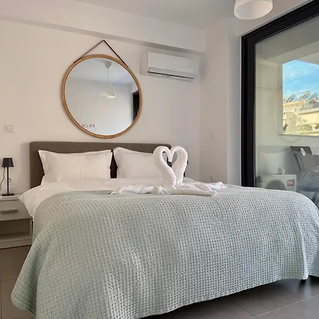 Apartment Th0 Futuristic Luxury Two Bedrooms With High-tech Amenities Athens