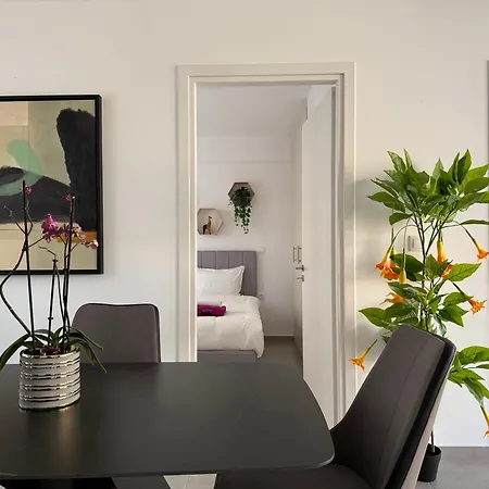 Th0 Futuristic Luxury Two Bedrooms With High-tech Amenities * Athens