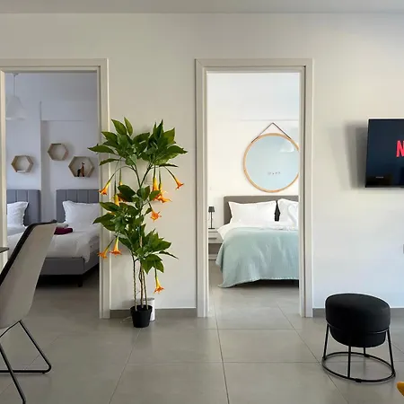 Apartment Th0 Futuristic Luxury Two Bedrooms With High-tech Amenities *