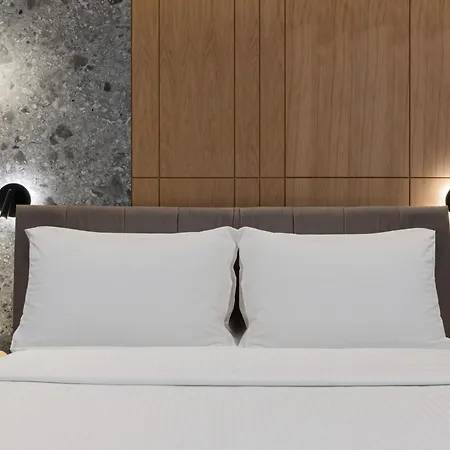 Hilton Garden Syggrou Avenue 호텔 4*