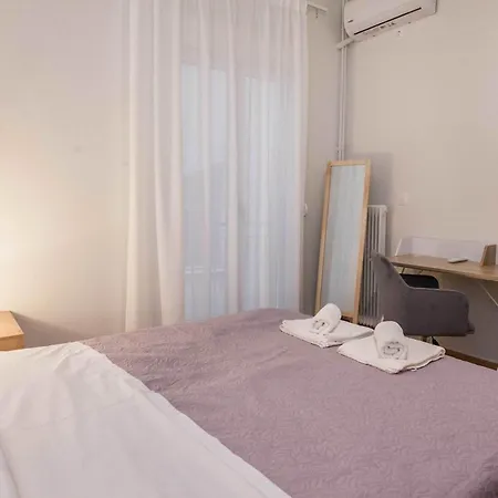 Fresh Urban 1 Bd Apt With Balcony In Zografou *