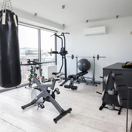Sky High Luxury 360 Views With Private Gym Apartment *