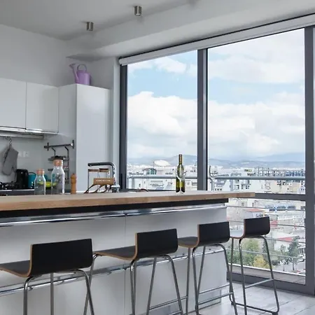 Sky High Luxury 360 Views With Private Gym