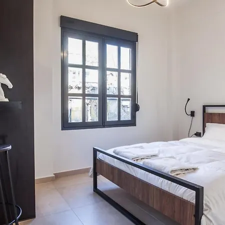 Beautiful Elegant Next To Monastiraki * Athens