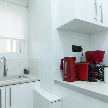 Acropolis View Modern Deluxe With Balcony Apartment