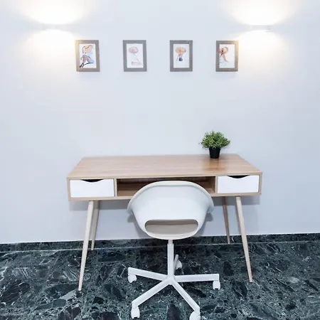 Modern Beauty In Central Area Apartment Athens