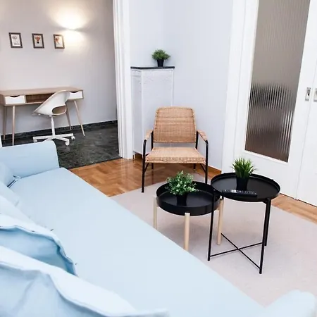 Modern Beauty In Central Area Apartment Athens