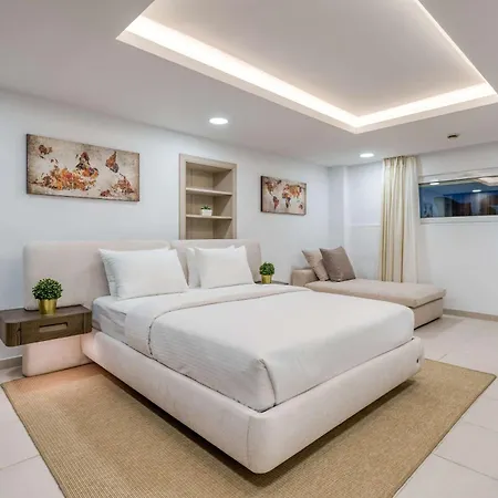 Voula Luxury Modern Living 1 Bd Apt With Garden *