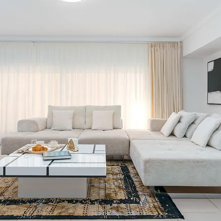 Villa Voula Luxury Modern Living 1 Bd Apt With Garden *