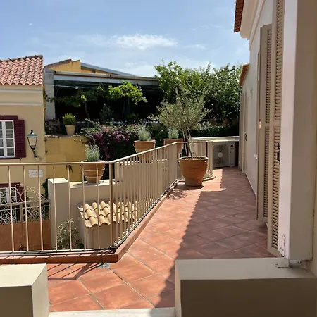 Acropolis View-themelio - Acropolis Area Apartment *