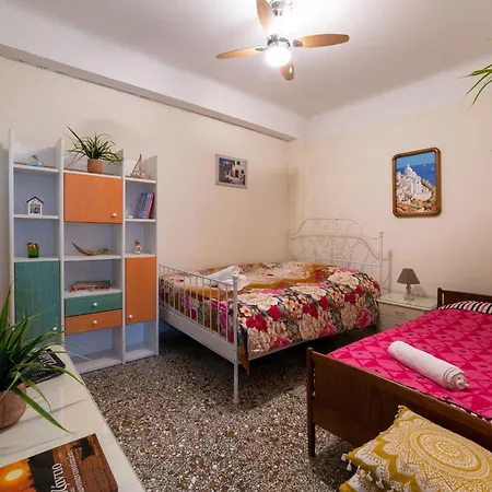 Acropolis Crib Spot