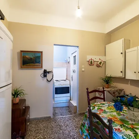 Acropolis Quiet House Apartment