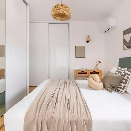 Elevated 2br In Chalandri By Upstreet Athens