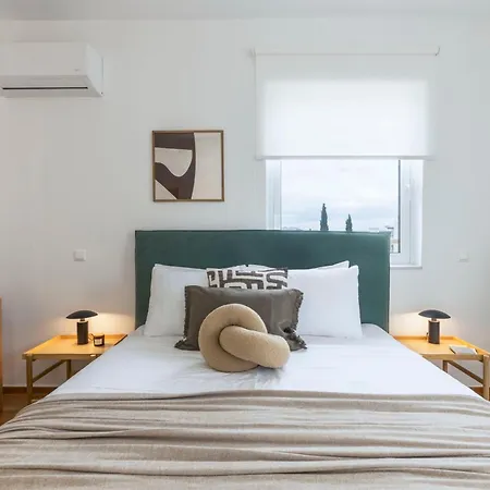 Apartment Elevated 2br In Chalandri By Upstreet *