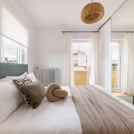 Elevated 2br In Chalandri By Upstreet