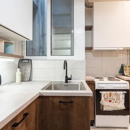 Apartment Thission *
