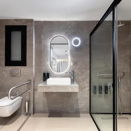 호텔 Hilton Garden Syggrou Avenue 아테네