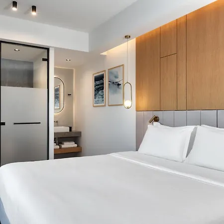 Hilton Garden Syggrou Avenue 호텔 아테네
