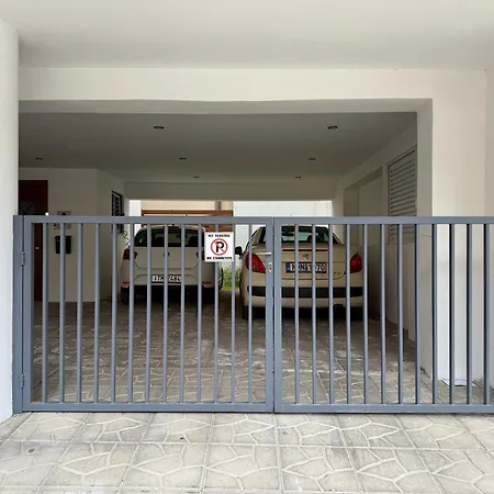 Apartment Th0 Futuristic Luxury Two Bedrooms With High-tech Amenities *