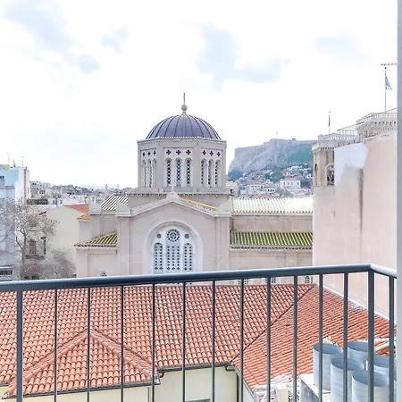 Abov Acropolis מלון 4*