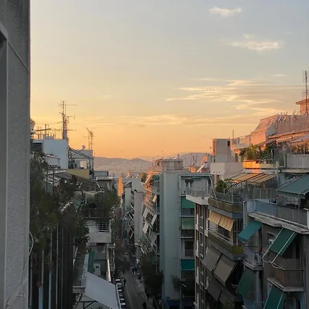 Apartment Spacious 3 Bedroom Flat At Metro *